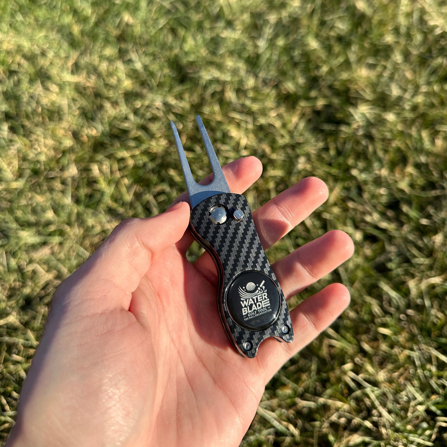 Water Blade™ Golf Divot Tool