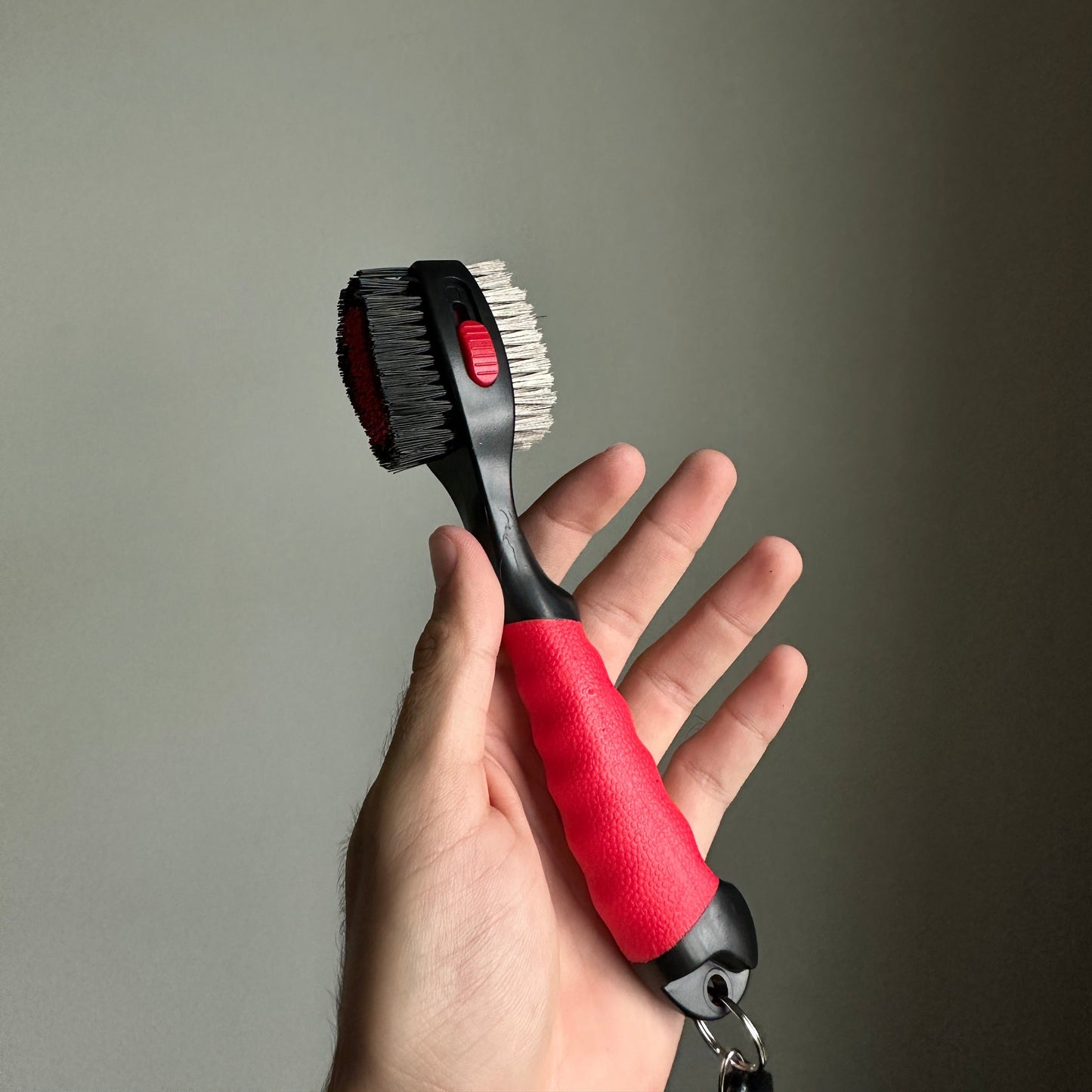Dual-Sided Golf Club Cleaning Brush